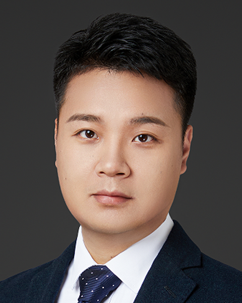 王健